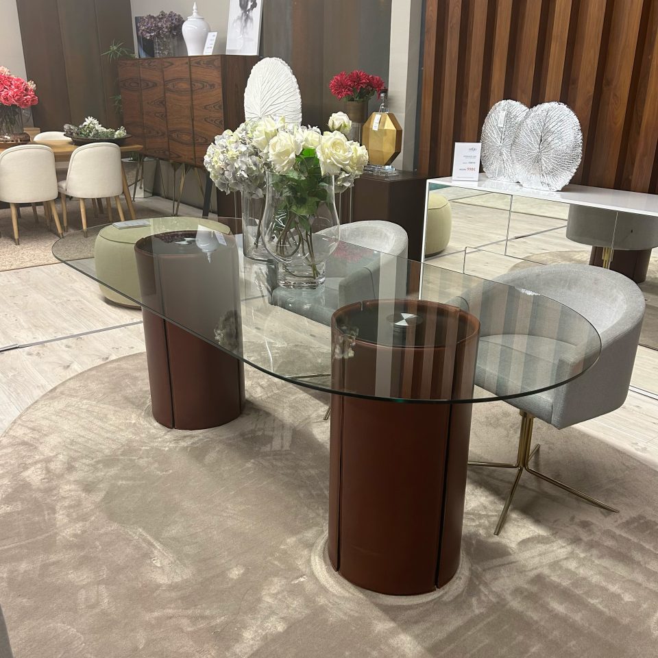Mesa de jantar Mano